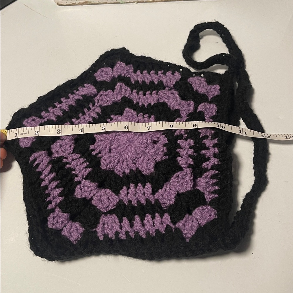 Handcrafted Black and Purple Crochet star bag. - Picture 5 of 5